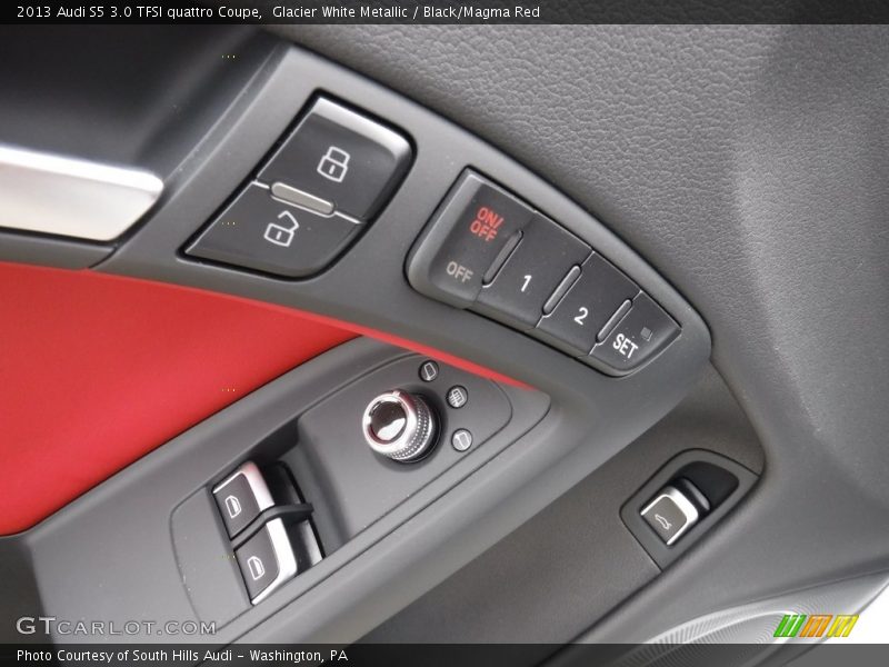 Controls of 2013 S5 3.0 TFSI quattro Coupe