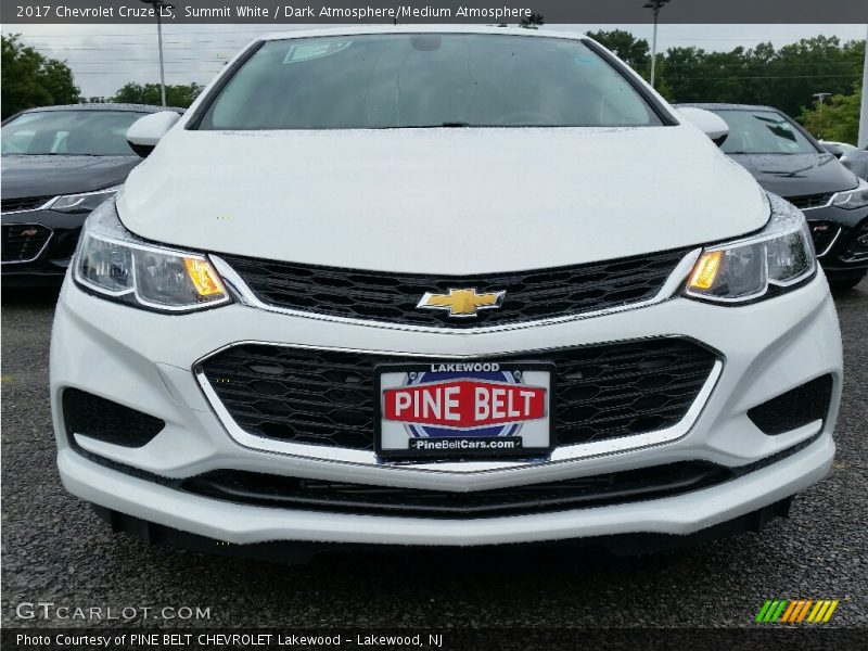 Summit White / Dark Atmosphere/Medium Atmosphere 2017 Chevrolet Cruze LS