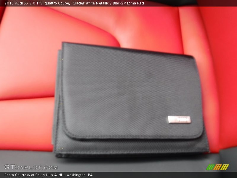 Glacier White Metallic / Black/Magma Red 2013 Audi S5 3.0 TFSI quattro Coupe