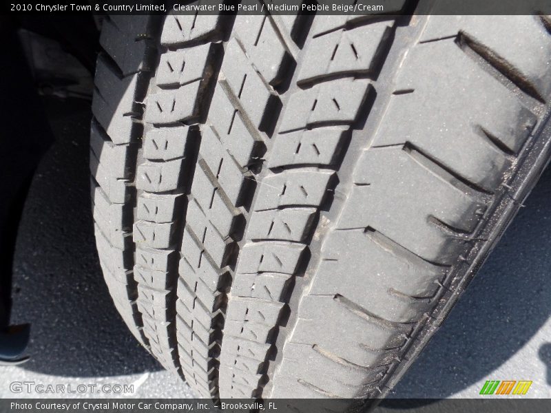 Clearwater Blue Pearl / Medium Pebble Beige/Cream 2010 Chrysler Town & Country Limited