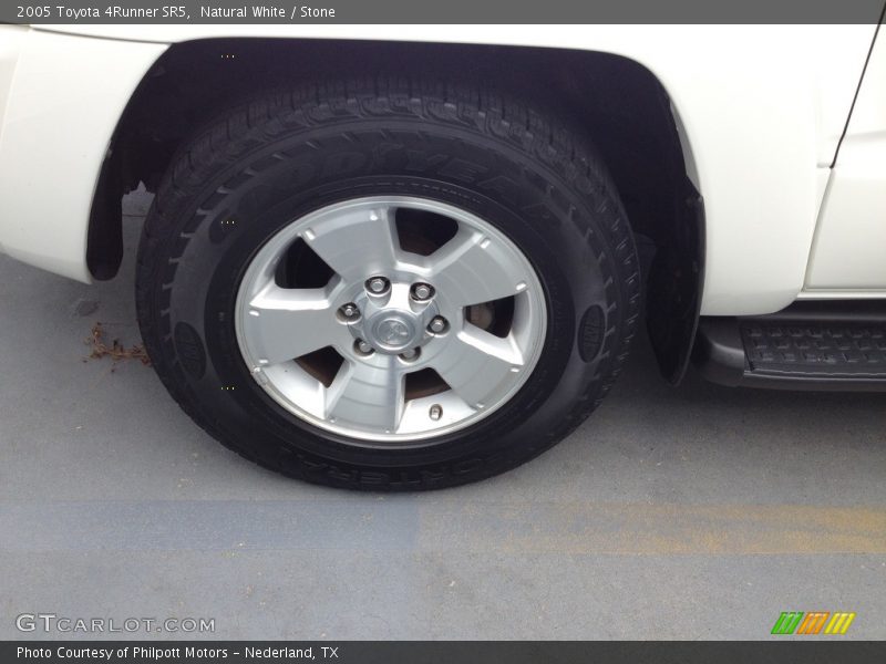 Natural White / Stone 2005 Toyota 4Runner SR5