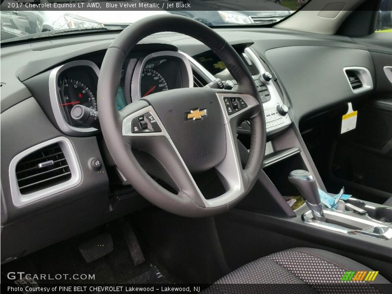 Blue Velvet Metallic / Jet Black 2017 Chevrolet Equinox LT AWD