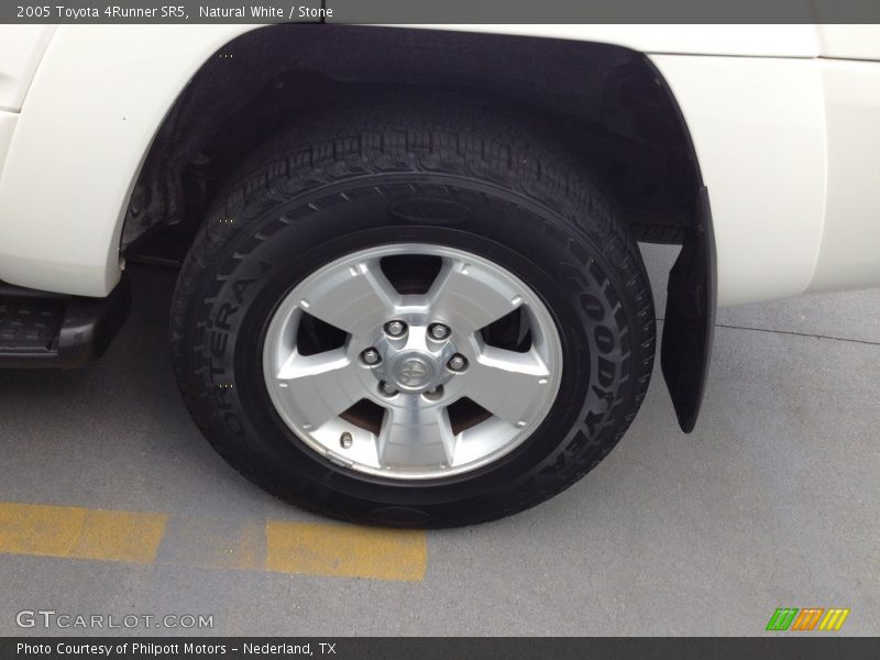 Natural White / Stone 2005 Toyota 4Runner SR5