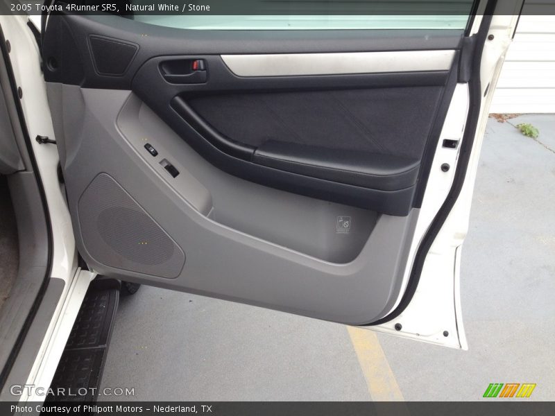 Natural White / Stone 2005 Toyota 4Runner SR5
