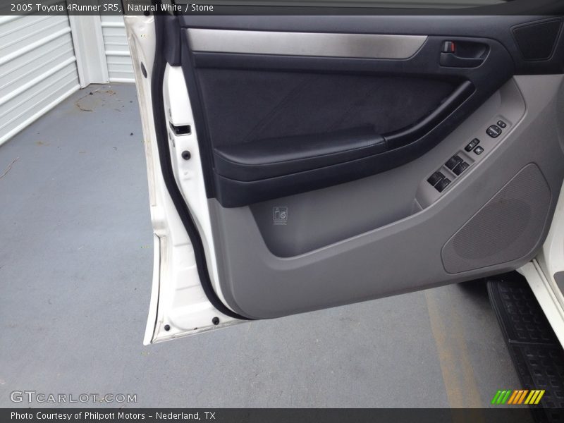 Natural White / Stone 2005 Toyota 4Runner SR5