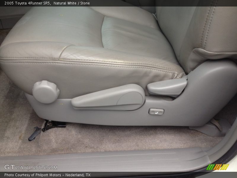 Natural White / Stone 2005 Toyota 4Runner SR5