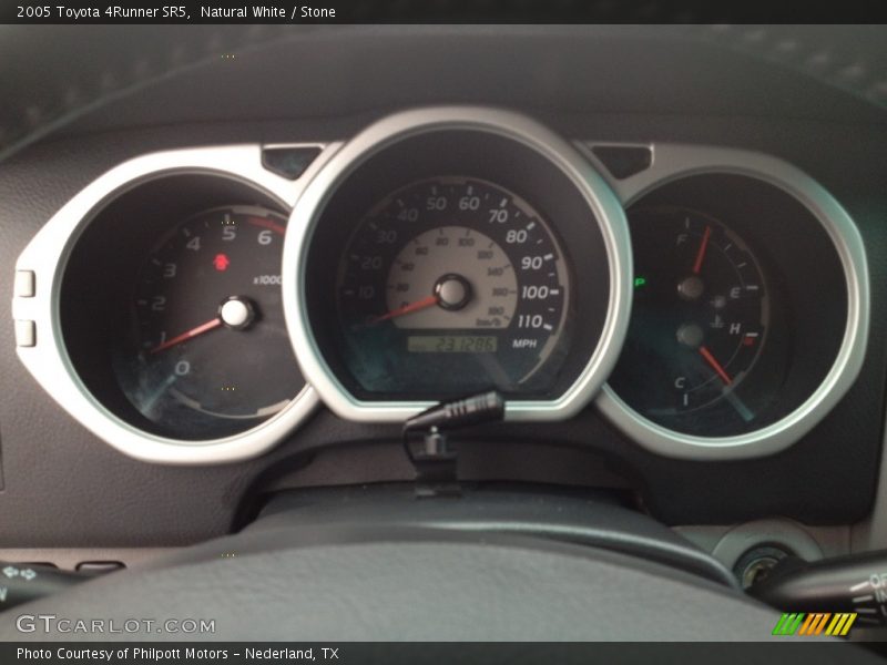 Natural White / Stone 2005 Toyota 4Runner SR5