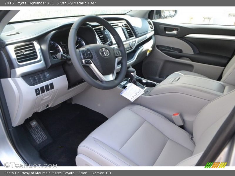 Silver Sky Metallic / Ash 2016 Toyota Highlander XLE