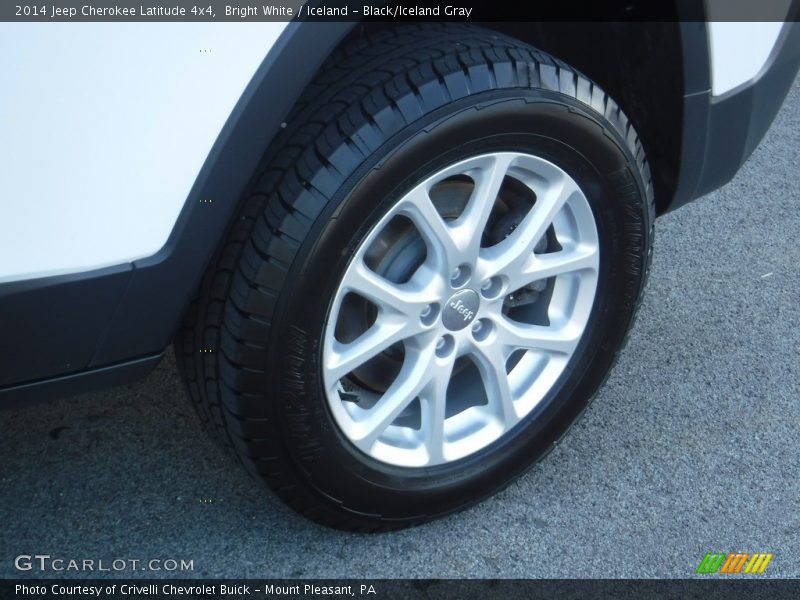 Bright White / Iceland - Black/Iceland Gray 2014 Jeep Cherokee Latitude 4x4