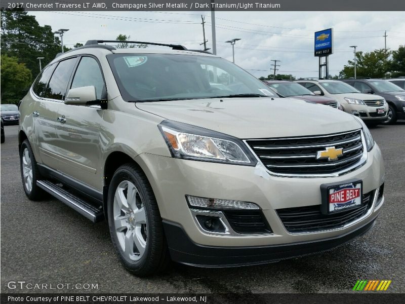 Champagne Silver Metallic / Dark Titanium/Light Titanium 2017 Chevrolet Traverse LT AWD