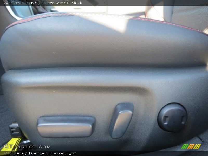 Predawn Gray Mica / Black 2017 Toyota Camry SE