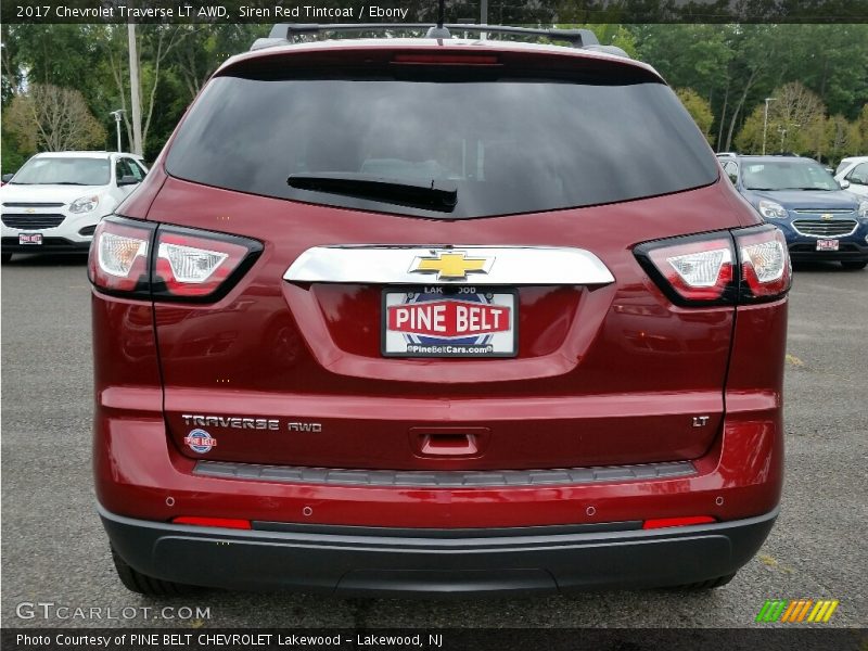 Siren Red Tintcoat / Ebony 2017 Chevrolet Traverse LT AWD