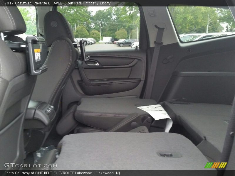 Siren Red Tintcoat / Ebony 2017 Chevrolet Traverse LT AWD