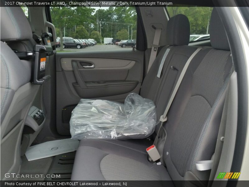 Champagne Silver Metallic / Dark Titanium/Light Titanium 2017 Chevrolet Traverse LT AWD