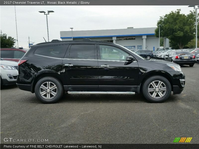 Mosaic Black Metallic / Ebony 2017 Chevrolet Traverse LT