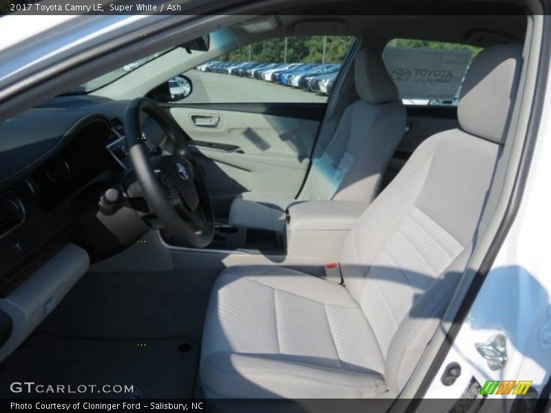 Super White / Ash 2017 Toyota Camry LE