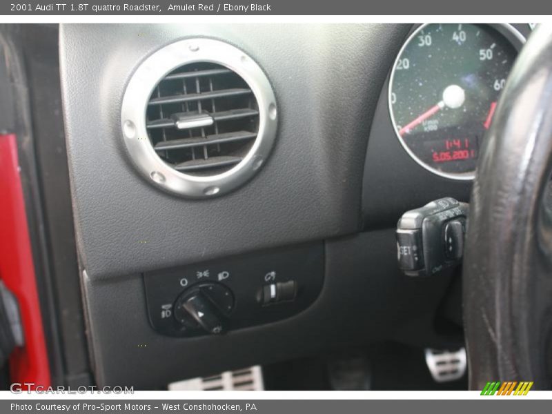 Amulet Red / Ebony Black 2001 Audi TT 1.8T quattro Roadster