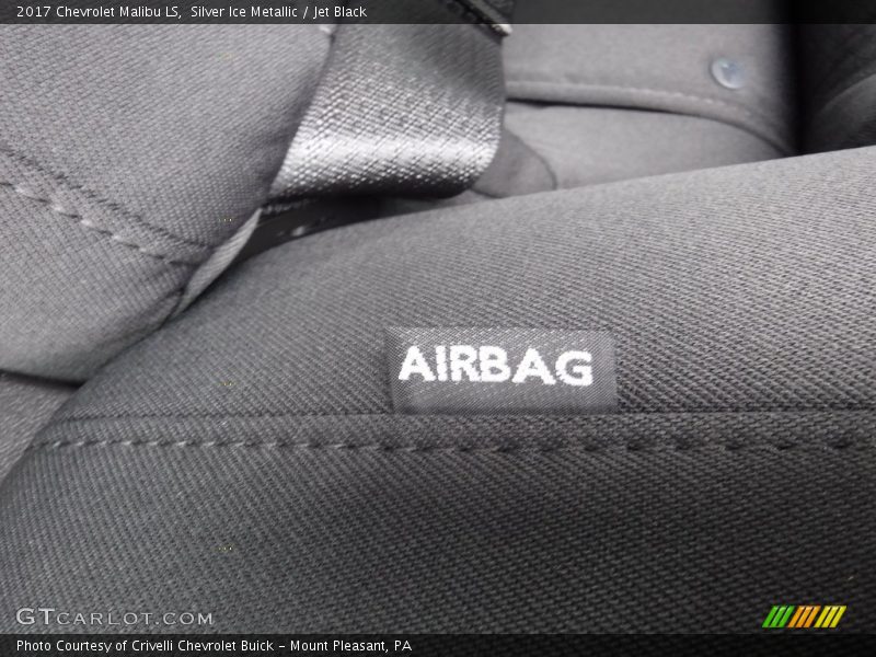 Silver Ice Metallic / Jet Black 2017 Chevrolet Malibu LS