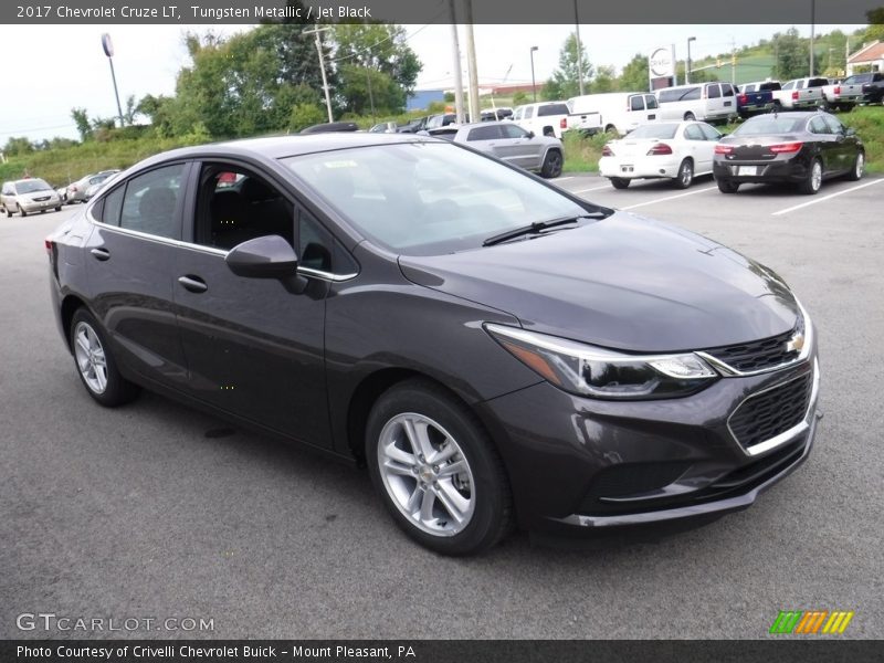 Tungsten Metallic / Jet Black 2017 Chevrolet Cruze LT