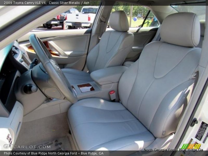 Classic Silver Metallic / Ash 2009 Toyota Camry XLE V6