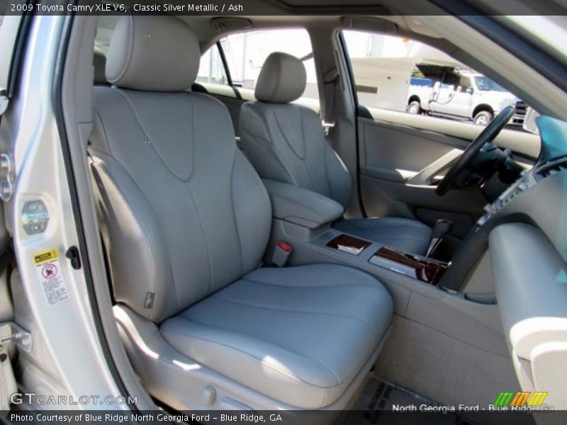 Classic Silver Metallic / Ash 2009 Toyota Camry XLE V6