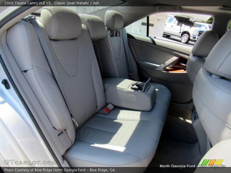 Classic Silver Metallic / Ash 2009 Toyota Camry XLE V6