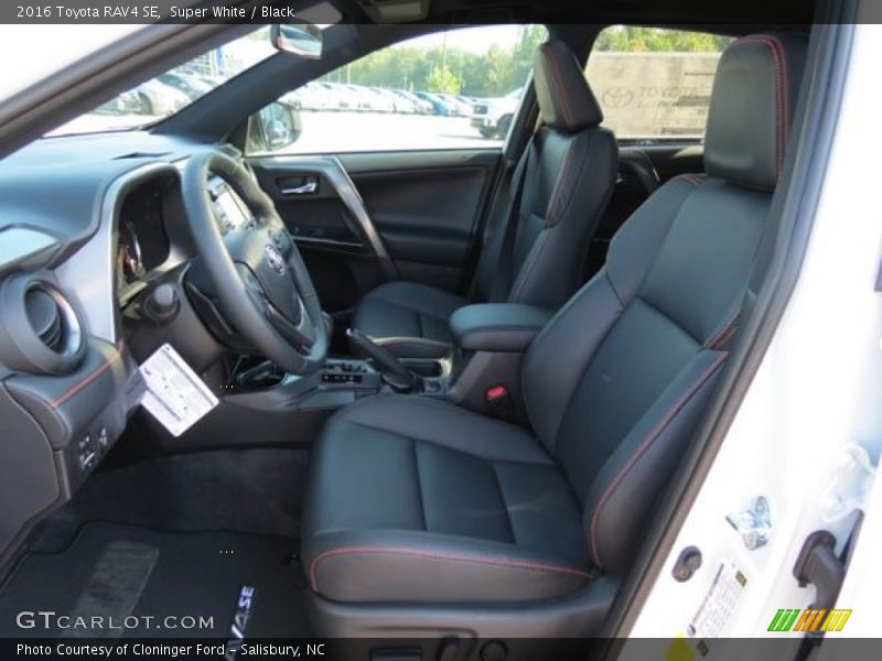 Super White / Black 2016 Toyota RAV4 SE