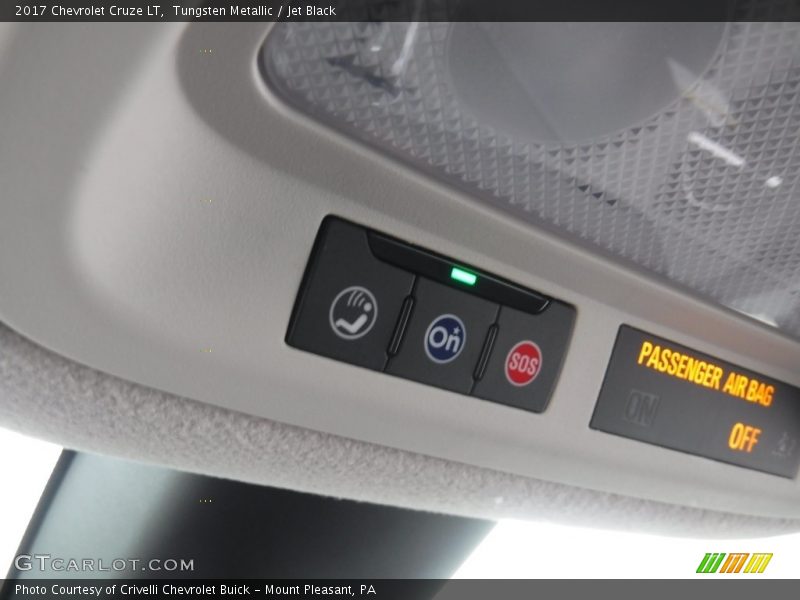 Tungsten Metallic / Jet Black 2017 Chevrolet Cruze LT