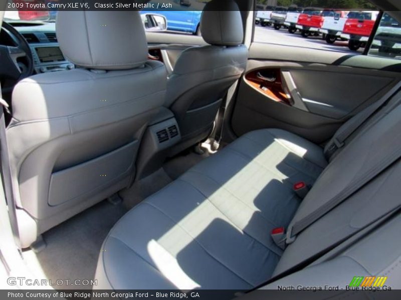 Classic Silver Metallic / Ash 2009 Toyota Camry XLE V6