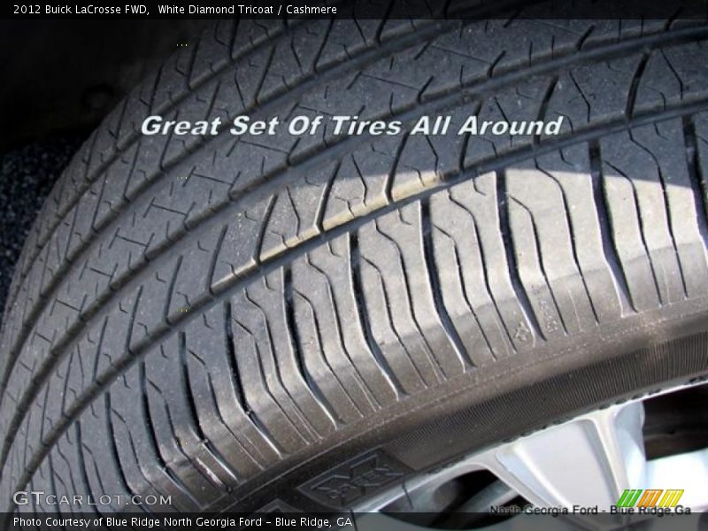 White Diamond Tricoat / Cashmere 2012 Buick LaCrosse FWD