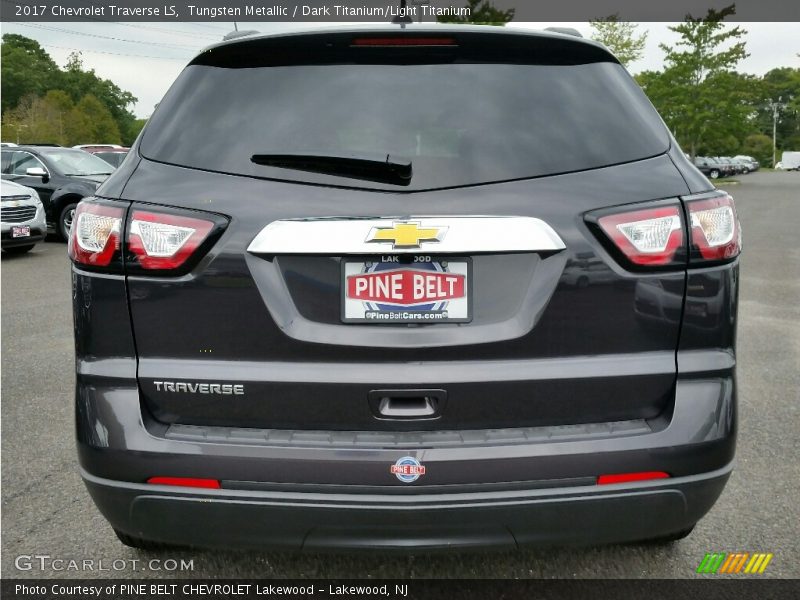 Tungsten Metallic / Dark Titanium/Light Titanium 2017 Chevrolet Traverse LS