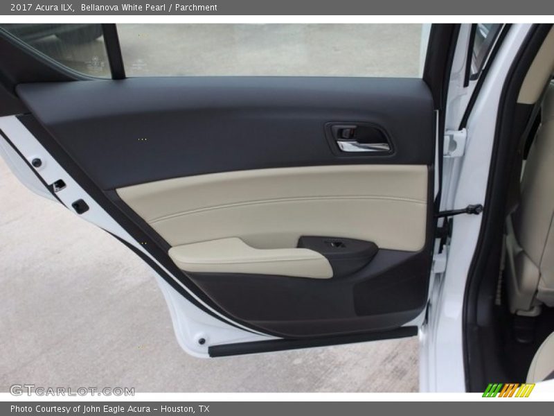 Bellanova White Pearl / Parchment 2017 Acura ILX