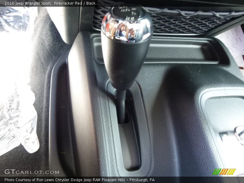 Firecracker Red / Black 2016 Jeep Wrangler Sport