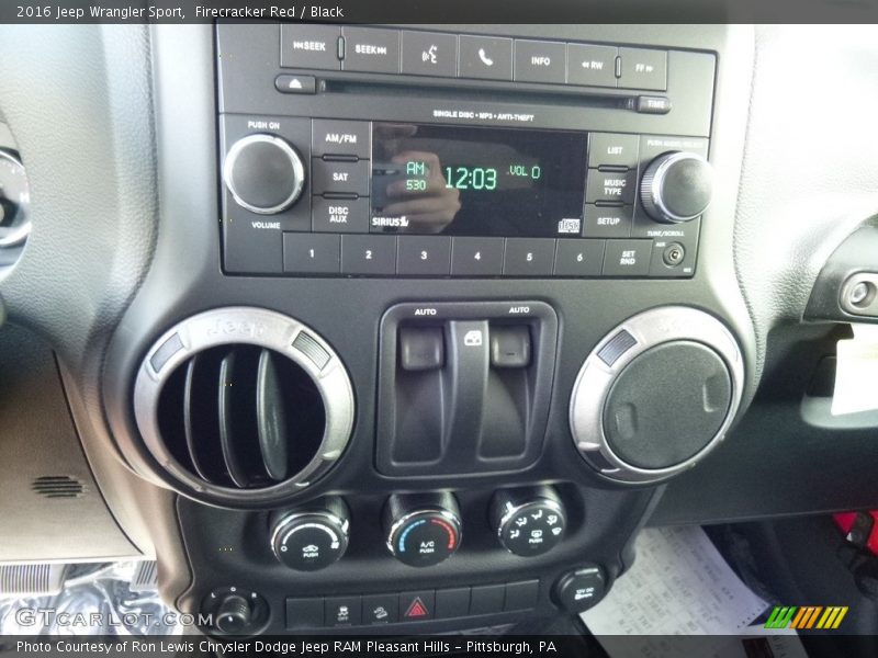 Firecracker Red / Black 2016 Jeep Wrangler Sport
