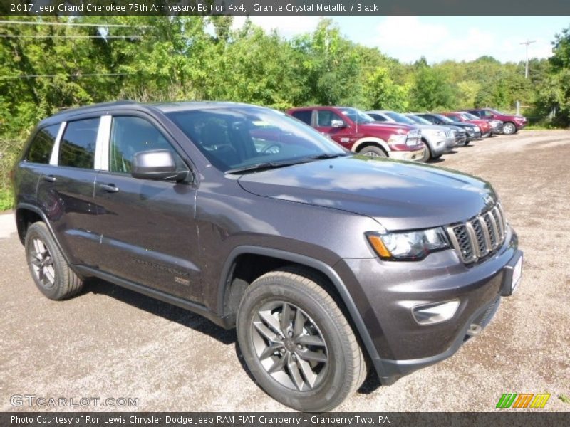 Front 3/4 View of 2017 Grand Cherokee 75th Annivesary Edition 4x4