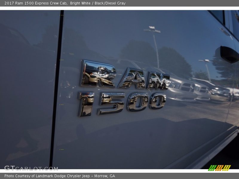 Bright White / Black/Diesel Gray 2017 Ram 1500 Express Crew Cab