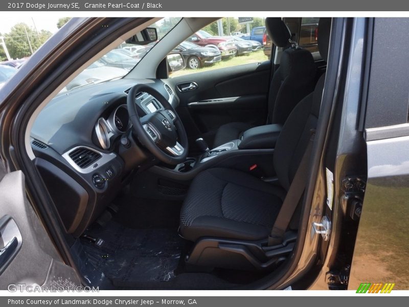 Granite Pearl-Coat / Black 2017 Dodge Journey SE
