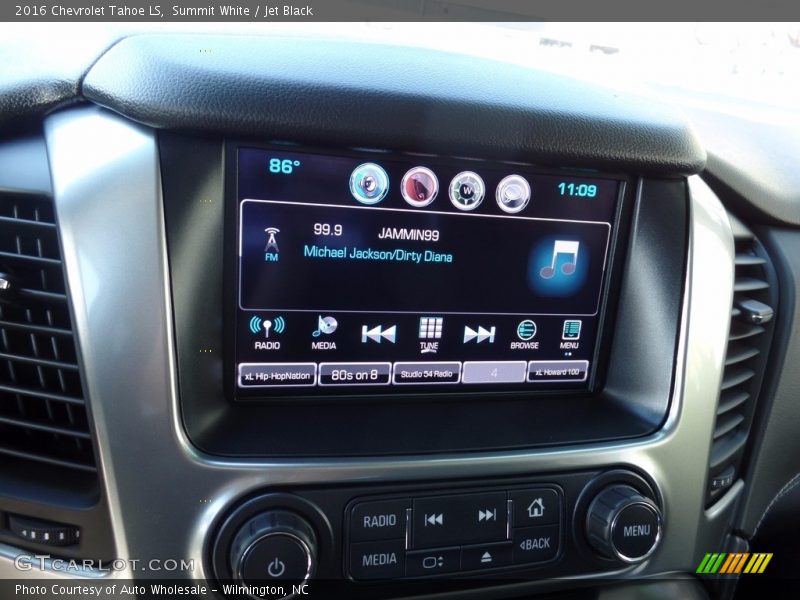 Summit White / Jet Black 2016 Chevrolet Tahoe LS