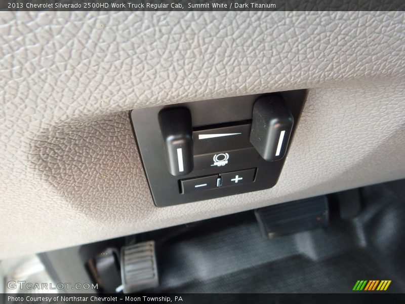 Summit White / Dark Titanium 2013 Chevrolet Silverado 2500HD Work Truck Regular Cab