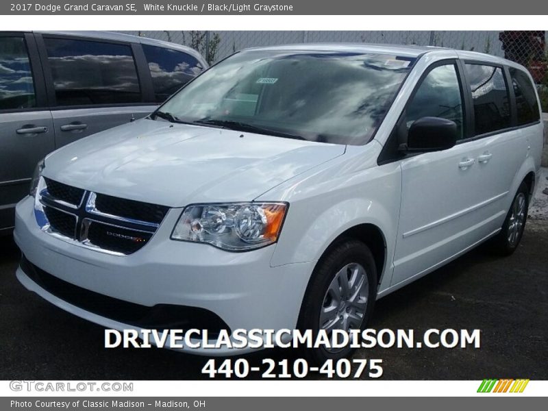 White Knuckle / Black/Light Graystone 2017 Dodge Grand Caravan SE