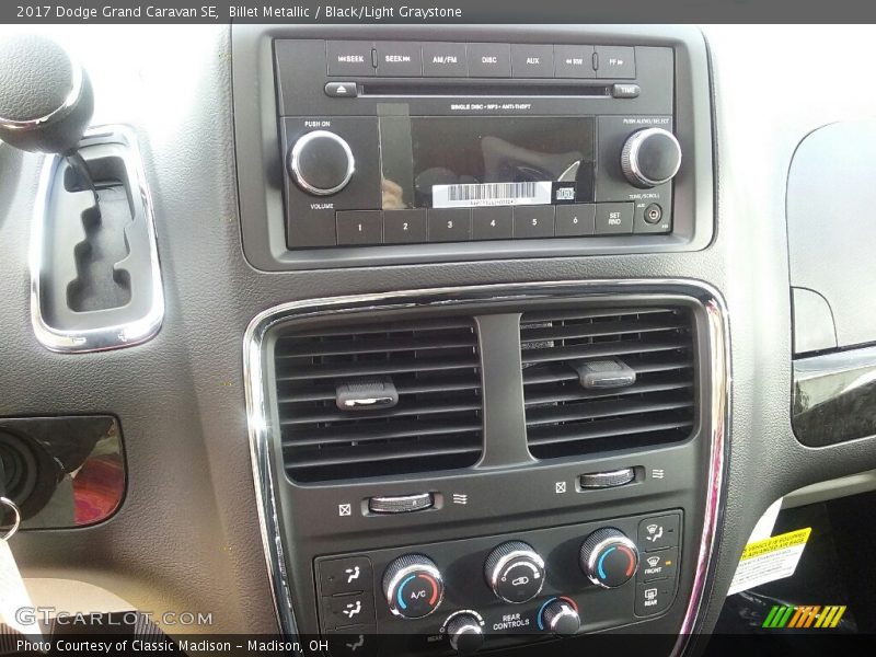 Billet Metallic / Black/Light Graystone 2017 Dodge Grand Caravan SE