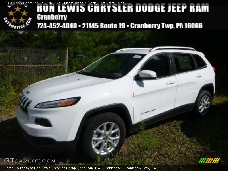Bright White / Black/Light Frost Beige 2016 Jeep Cherokee Latitude 4x4