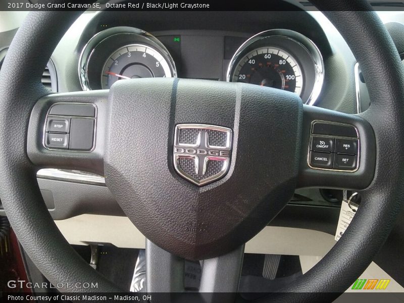 Octane Red / Black/Light Graystone 2017 Dodge Grand Caravan SE