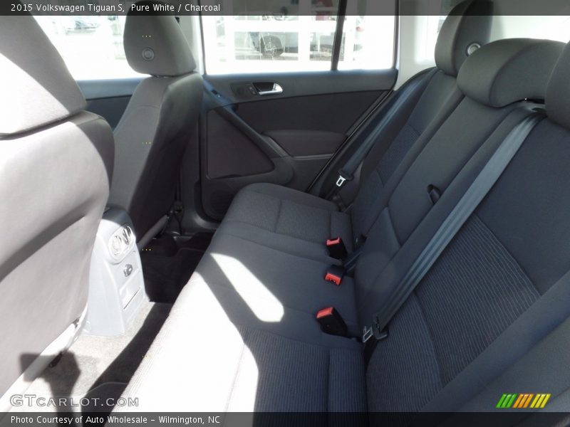 Pure White / Charcoal 2015 Volkswagen Tiguan S