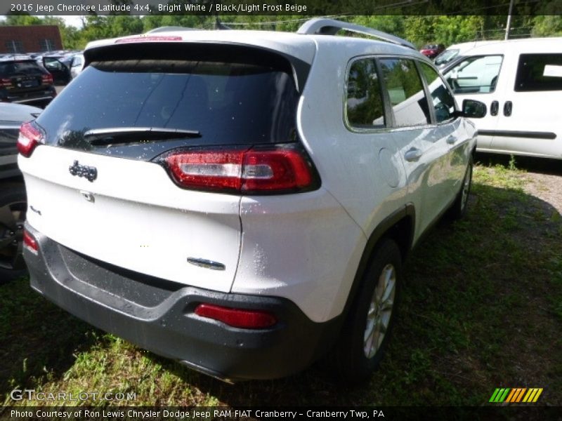 Bright White / Black/Light Frost Beige 2016 Jeep Cherokee Latitude 4x4