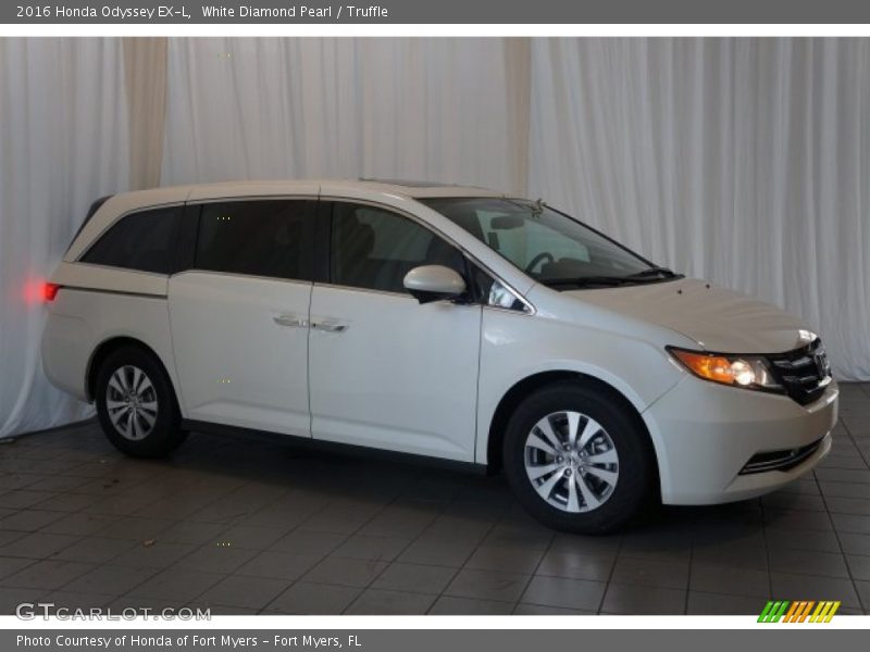 White Diamond Pearl / Truffle 2016 Honda Odyssey EX-L