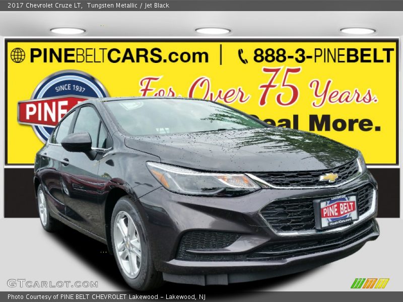 Tungsten Metallic / Jet Black 2017 Chevrolet Cruze LT
