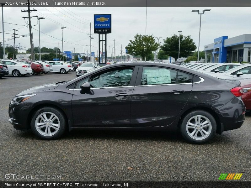 Tungsten Metallic / Jet Black 2017 Chevrolet Cruze LT