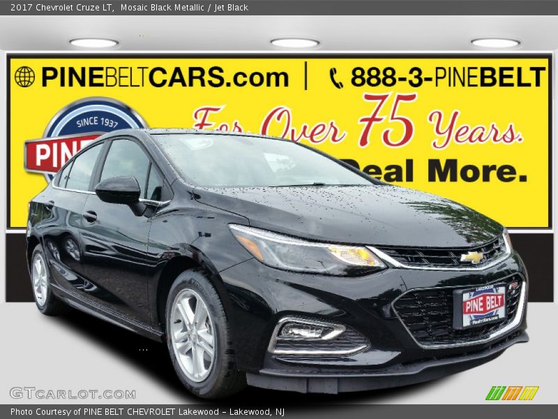 Mosaic Black Metallic / Jet Black 2017 Chevrolet Cruze LT