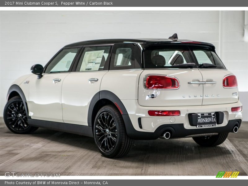 Pepper White / Carbon Black 2017 Mini Clubman Cooper S
